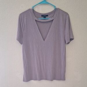 Forever 21 Lavender Short Sleeve V‑Neck Tee